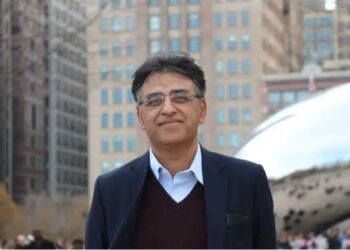 توہین عدالت نوٹس : اسد عمر کی معافی