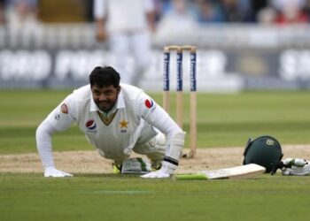 اظہر علی کا ٹیسٹ  کرکٹ کو الوداع کہنے کا اعلان