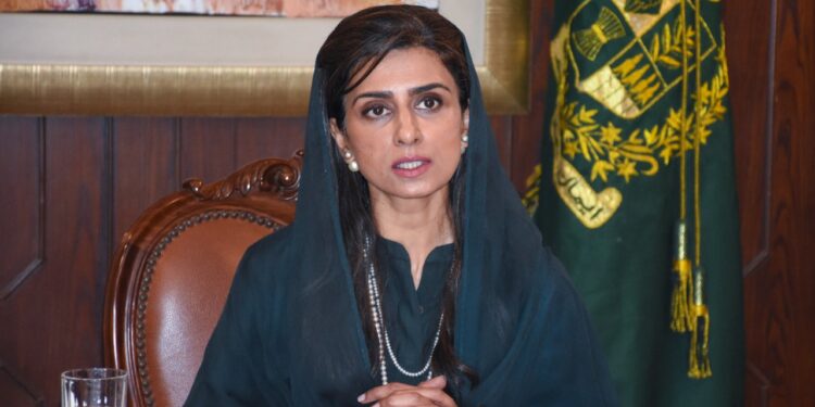 بھارت پاکستان میں امن نہیں چاہتا