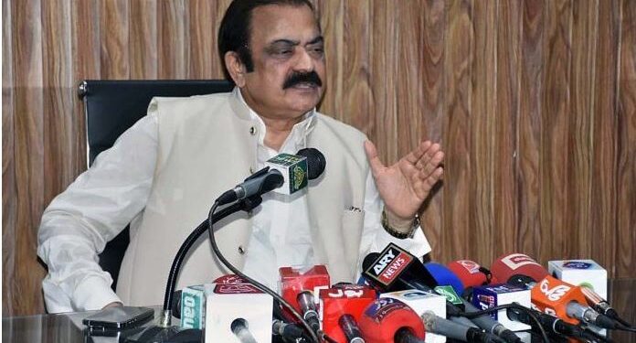 عارف علوی مذاکرات کے لیے سرگرم ہیں