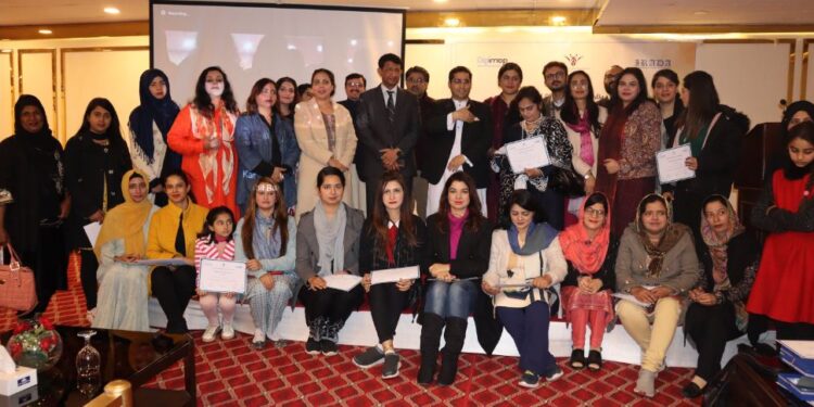 اسلام آباد : ڈیجیٹل میڈیا پلیٹ فارمز کے لیے ایوارڈز تقریب