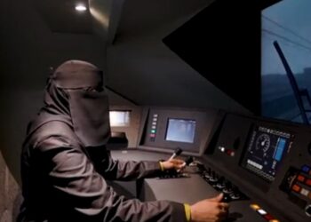 حرمین ایکسپریس اب خواتین چلائیں گی