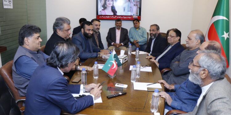 فارم 11 کے لیے مشترکہ کمیٹی پر اتفاق