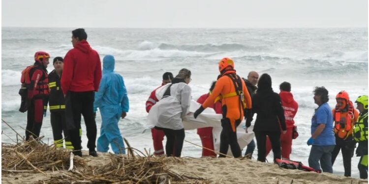 تارکین وطن کی  کشتی ڈوبنے سے 59 اموات