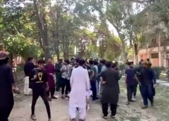 پنجاب یونیورسٹی میں ہولی منانے پر تشدد کا واقعہ