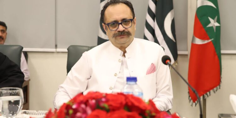 وزیراعظم آزاد کشمیر سردار تنویر الیاس نااہل