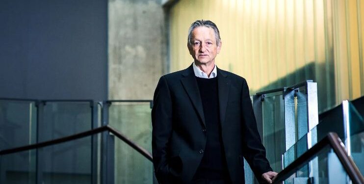 مصنوعی ذہانت کی ٹیکنالوجی خطرناک ہوگی، مستعفی بانی نے خبردار کردیا