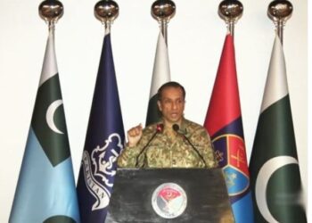 9 مئی؛ لیفٹیننٹ جنرل سمیت 3 اعلیٰ فوجی افسران برطرف، 3 میجر جنرل اور 11 بریگیڈیئرز کیخلاف کارروائی