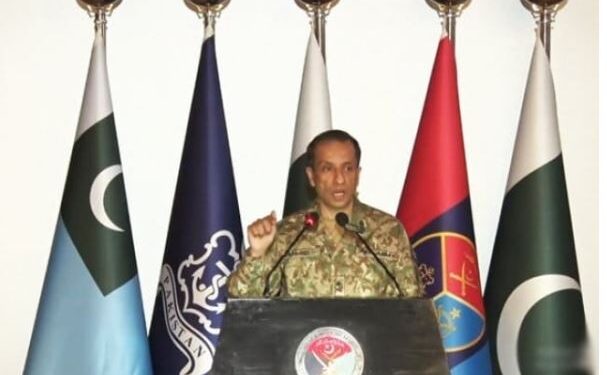 9 مئی؛ لیفٹیننٹ جنرل سمیت 3 اعلیٰ فوجی افسران برطرف، 3 میجر جنرل اور 11 بریگیڈیئرز کیخلاف کارروائی