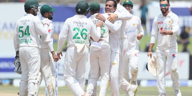 پہلے ٹیسٹ میں شاندار جیت