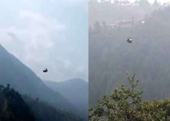 بٹگرام : ٹوٹی چیئرلفٹ کو بچانے کی جدوجہد