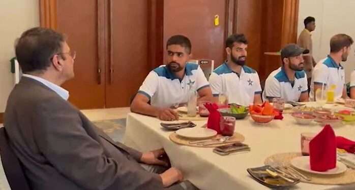 ذکا اشرف کی کپتان اور کھلاڑیوں سے ملاقات