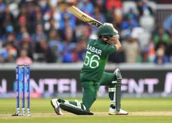 بابراعظم کی کور ڈرائیو پر آئی سی سی کی ویڈیو