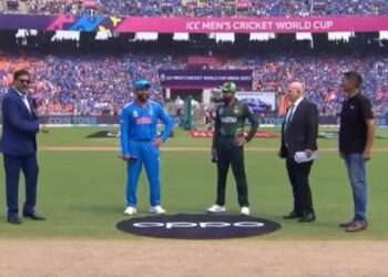 بھارت کا ٹاس جیت کر فیلڈنگ کا فیصلہ