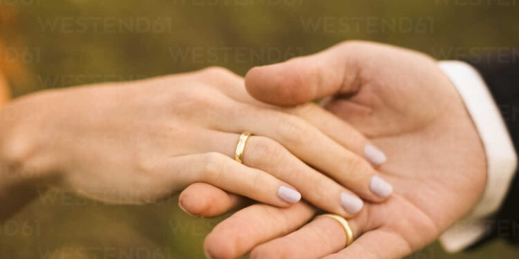 سوشل میڈیا انفلوئنسردلہا کی تلاش