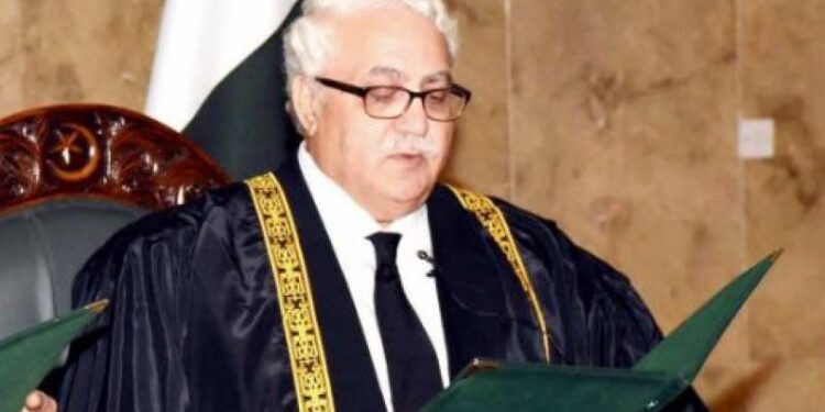 سپریم جوڈیشل کارروائی کو چلینج کردیا