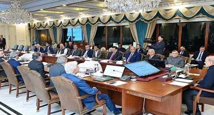 ججز کے الزامات پر انکوائری کمیشن کی منظوری دےدی