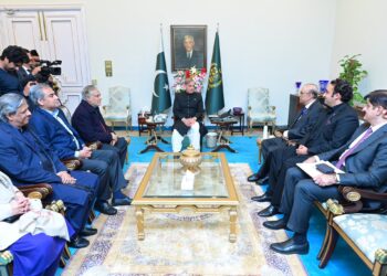 شہباز شریف اور آصف زرداری اور بلاول بھٹو کی ملاقات
