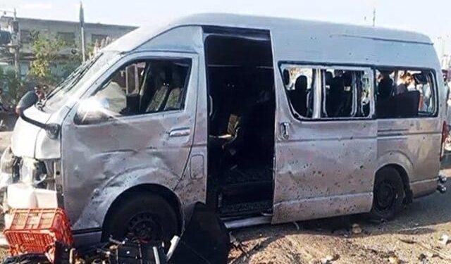 کراچی میں خودکش دھماکہ، غیر ملکی محفوظ، دہشت گرد ہلاک