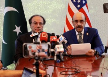 پی آئی اے کی نجکاری جون یا جولائی میں