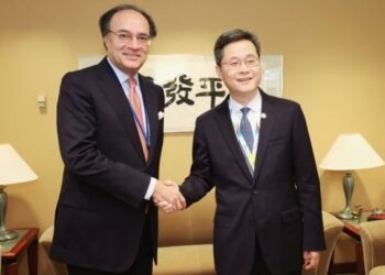 مہنگائی کم کرنے کے لیے اقدامات کررہے ہیں