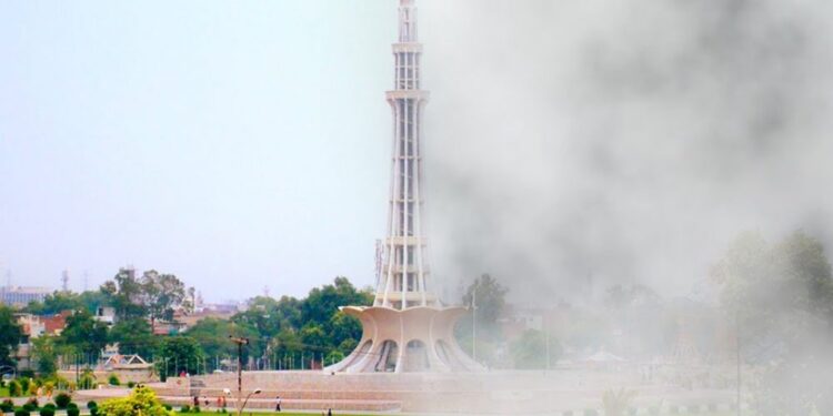 پنجاب : اسموگ کے خاتمے کے لیے اتھارٹی بنانے کا فیصلہ