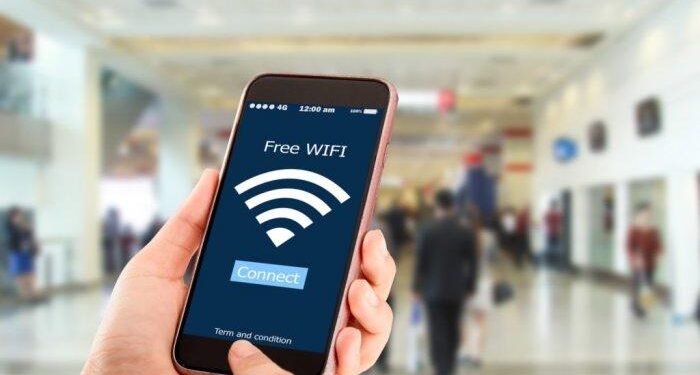 لاہور : 50 مقامات پر مفت انٹرنیٹ کی سہولت