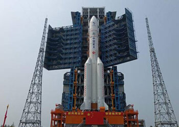 پاکستان کا پہلا سیٹلائٹ مشن چاند پر روانہ