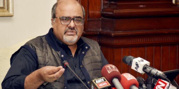 شہزاد اکبر پر تیزاب پھینکنے کا واقعہ ثابت نہ ہوسکا