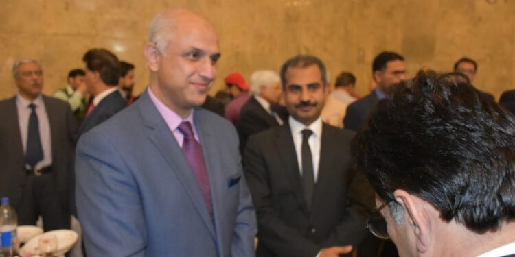 جسٹس محسن کیانی کا توہین عدالت کی کارروائی کے لیے خط