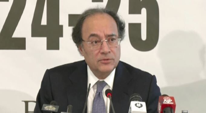 تنخواہ دار طبقے پر ٹیکس لگائے بغیر آگے نہیں بڑھ سکتے