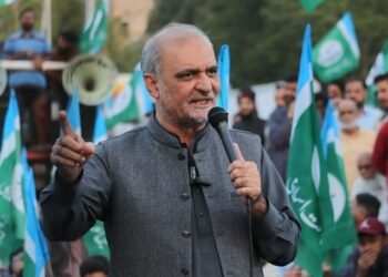 جماعت اسلامی کا دھرنا جاری، عدالتی کارروائیاں متاثر