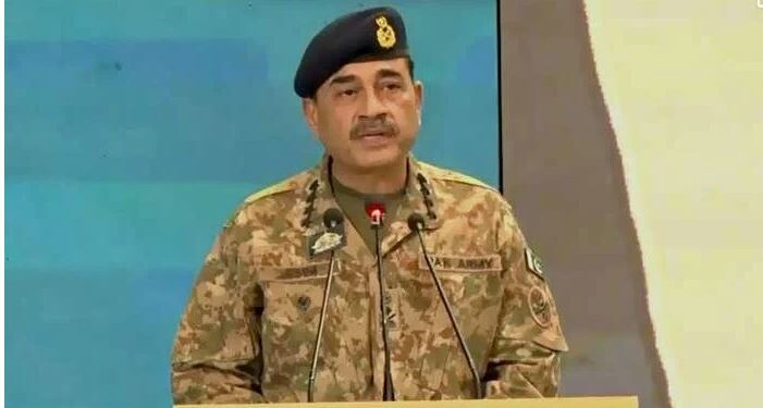 جو شریعت اور آئین کو نہیں مانتے، ہم انہیں پاکستانی نہیں مانتے، آرمی چیف