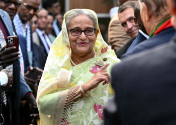 حسینہ واجد عوامی احتجاج کے سامنے نہ ٹھہر سکیں