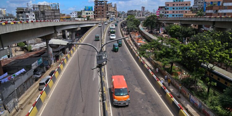 بنگلہ دیش میں صورتحال معمول پر آنے لگی