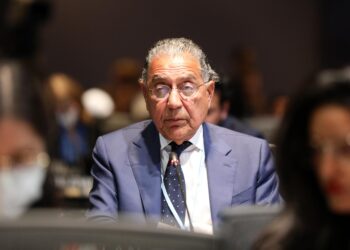 افغان حکومت کی غلطیوں کی سزا افغان عوام کو نہیں ملنا چاہیے