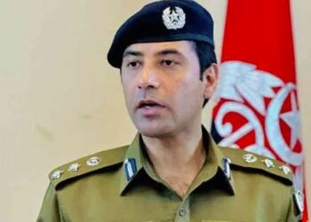 بچوں کو لاہور واقعے پر مس گائیڈ کیا جارہا ہے