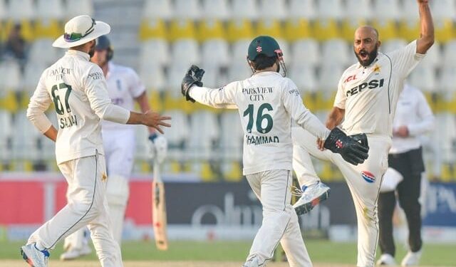 بھارتی ٹیم  ٹیسٹ کی پہلی اننگ میں 46 رنز پر ڈھیر