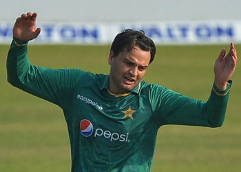 اسپنر عثمان قادر کا پاکستان کرکٹ سے ریٹائر ہونے کا اعلان