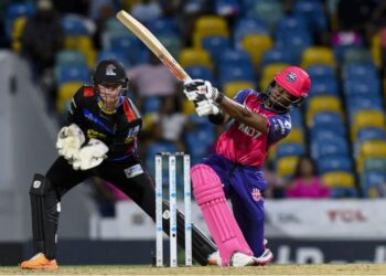 برطانوی کرکٹرز پر غیر ملکی لیگز میں کھیلنے پر پابندی