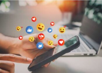 بھارت میں سوشل میڈیا کو کنٹرول کرنے کیلئے اختیارات فوج کے سپرد