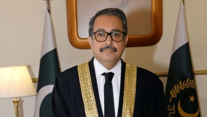 پی ٹی آئی نے غلط کیا تو حکومت نے بھی غلط کیا، چیف جسٹس اسلام آباد ہائی کورٹ