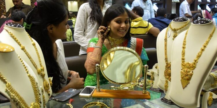 دنیا میں سب سے زیادہ سونا بھارتی خواتین کے پاس ہے
