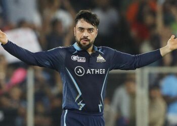 راشد خان طالبان کے فیصلے کیخلاف ڈٹ گئے