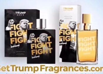 ٹرمپ کا  بائیڈن کی اہلیہ کے ساتھ تصویر کا استعمال کرتے ہوئے پرفیوم کی لانچنگ