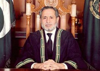 آرمی ایکٹ کا اطلاق صرف فوج پر ہوتا ہے، جسٹس جمال مندوخیل