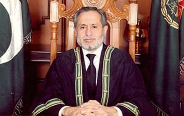 آرمی ایکٹ کا اطلاق صرف فوج پر ہوتا ہے، جسٹس جمال مندوخیل