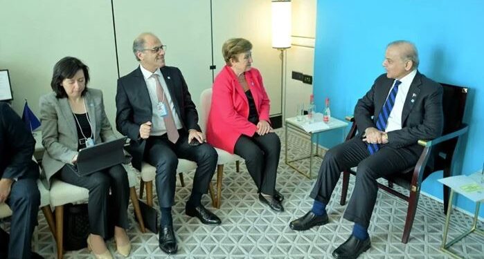 سربراہ آئی ایم ایف کا پاکستان کے ترقی کی راہ پر گامزن ہونے کا اعتراف