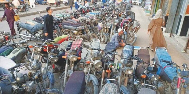 کراچی : تمام علاقوں سے چارجڈ پارکنگ ختم