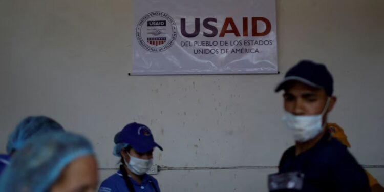 ٹرمپ یوایس ایڈ کو بند کرنے پر بضد